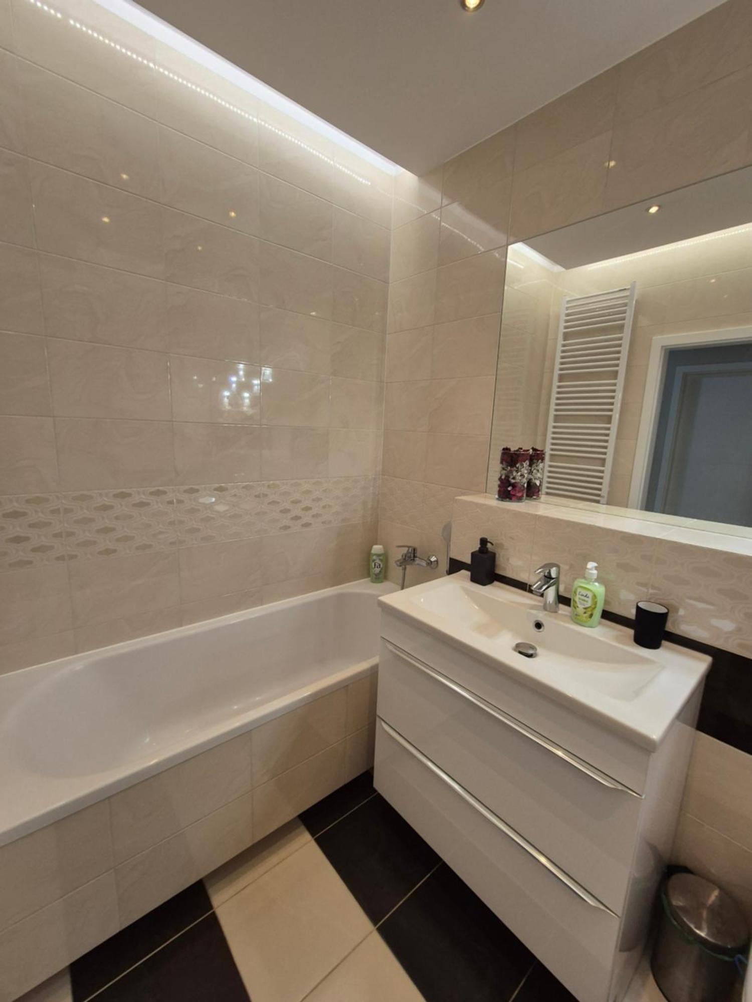 Big 21 Old Town Lux Apartment, Self Check-In 24H, Free Parking Poznań Eksteriør billede